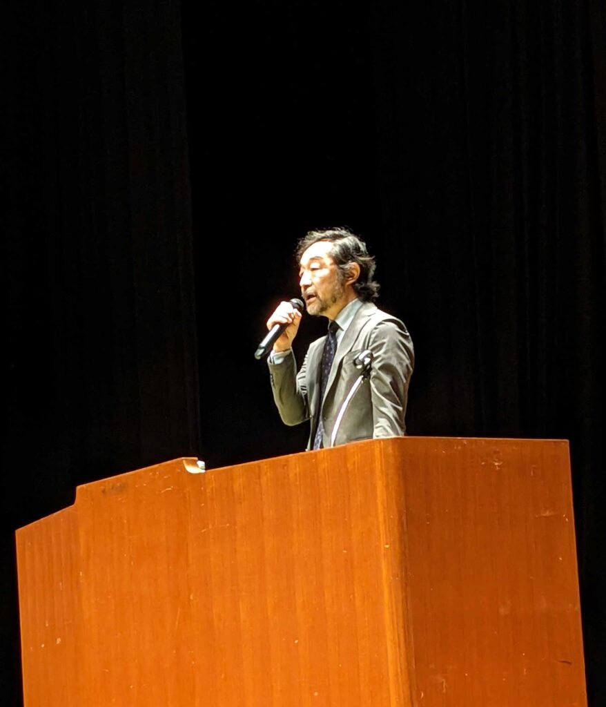 谷津賢二監督
